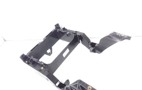 Mercedes-Benz E W211 Radio/GPS head unit trim A2116800134