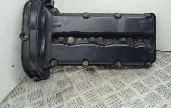 Jeep Grand Cherokee Rocker cam cover 20132435