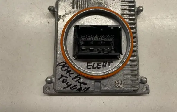 Porsche Macan (95B) Headlight ballast module Xenon 992941592B 992941592BA