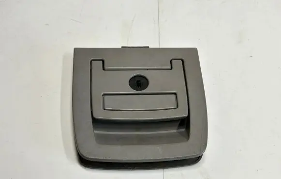 Other trunk/boot trim element