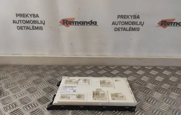 Mercedes-Benz GL X166 Comfort/convenience module A1669001708