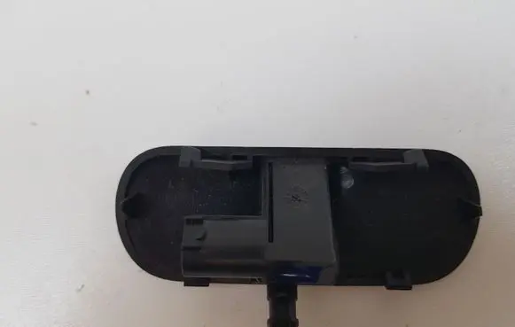 Audi A4 S4 B8 8K Windshield washer spray nozzle 8T0955987