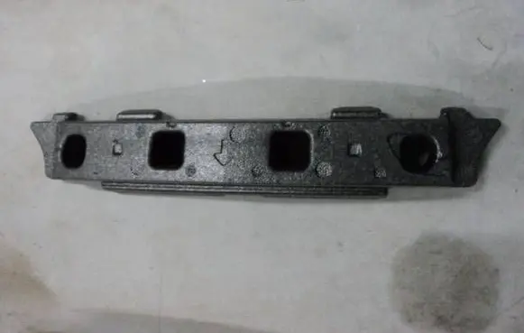 Opel Mokka Front bumper foam support bar 94517441