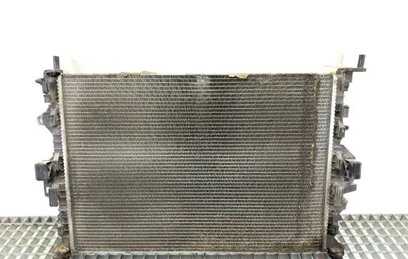 Ford Grand C-MAX Coolant radiator 6G918005FC
