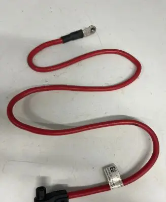 Mercedes-Benz C W205 Positive cable (battery) T915103