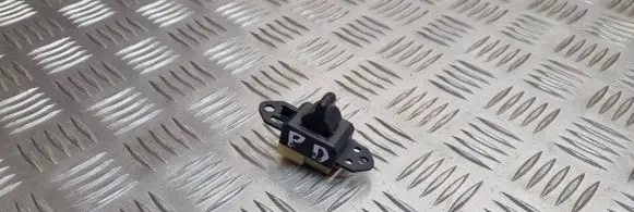 Chrysler Grand Voyager IV Electric window control switch 04685727AB