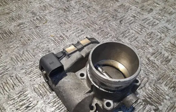 Audi A3 S3 8L Throttle valve 06a133062c