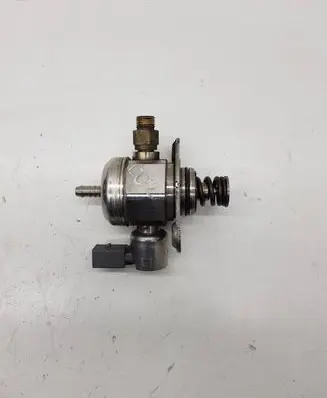 Volkswagen PASSAT CC Fuel injection high pressure pump 06H127025G