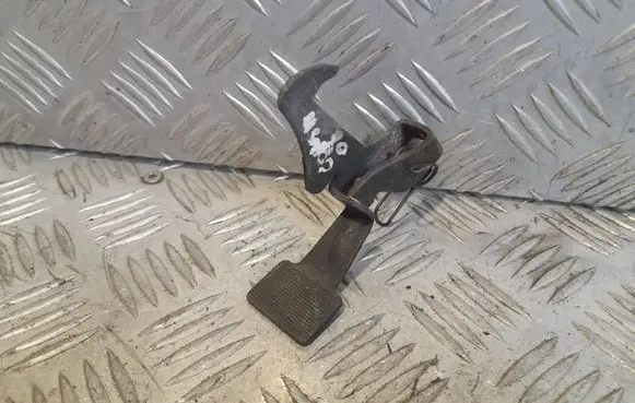 Opel Corsa D Engine bonnet (hood) release handle