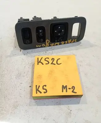 Mitsubishi Space Wagon Wing mirror switch MR190956