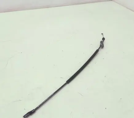 Volkswagen Touran I Front door cable line 1T0837086
