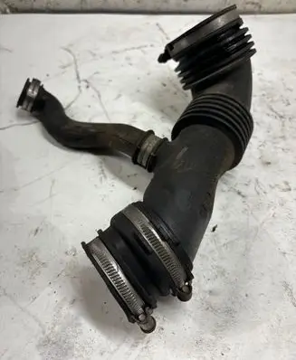 Ford Focus Air intake hose/pipe 7M519A673HG 72101087 7689442206