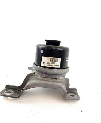 Volvo XC60 Engine mount bracket 31330135