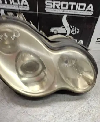 Mercedes-Benz C W203 Headlight/headlamp A2038200261