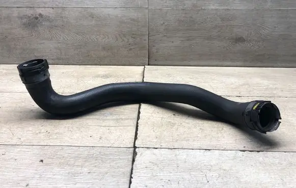 Mercedes-Benz E W213 Engine coolant pipe/hose A2135015201 18566687 CT159248