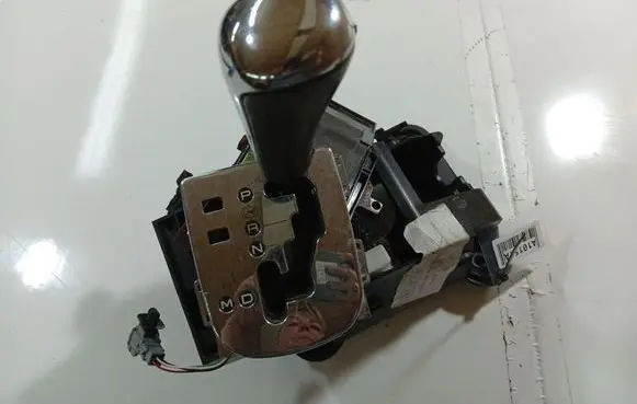 Peugeot 307 Gear shifter/selector 968194628O