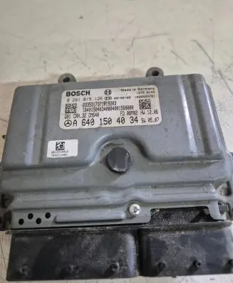 Mercedes-Benz B W245 Engine control unit/module A6401504034 1039S24791 0281015126