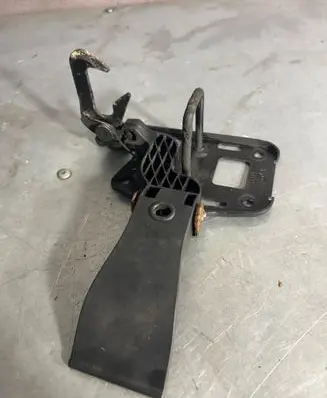 Audi Q5 SQ5 Engine bonnet/hood lock/latch loop/hook 8R0823480a