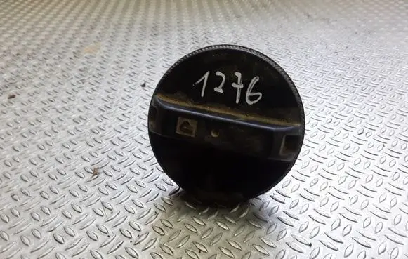 Nissan X-Trail T30 Fuel tank filler cap 