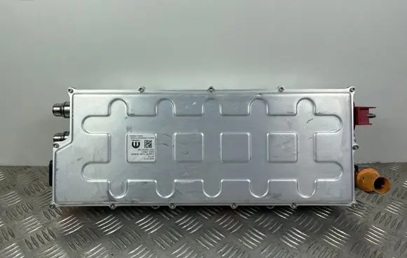 Jeep Compass Voltage converter inverter DAP7225ACBA