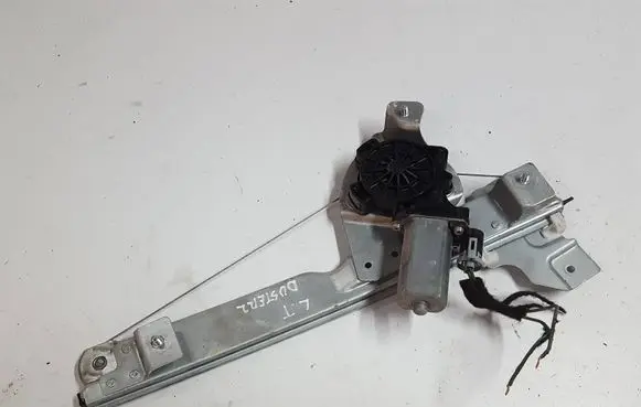 Dacia Duster Rear door manual window regulator 