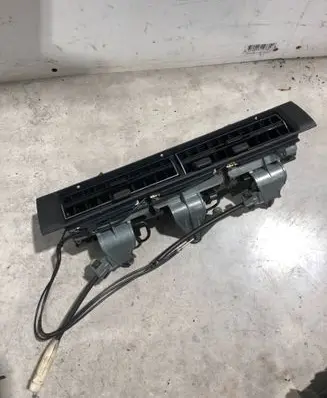 Mercedes-Benz S W126 Dash center air vent grill 1268300654 1268310030