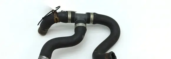 Mercedes-Benz Vito Viano W639 Engine coolant pipe/hose A6398320923 17125466