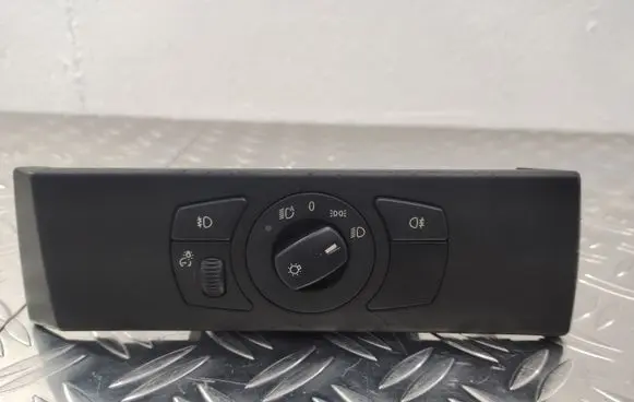 BMW 5 E60 E61 Light switch 6953735