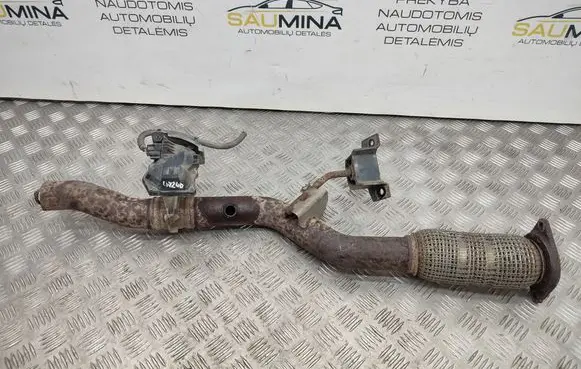 Nissan X-Trail T32 Muffler pipe connector clamp 