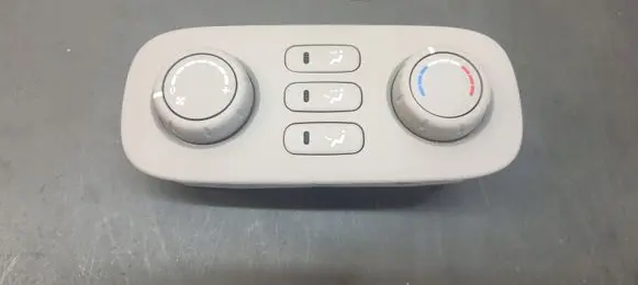 KIA Carnival Climate control unit 20KJA9924