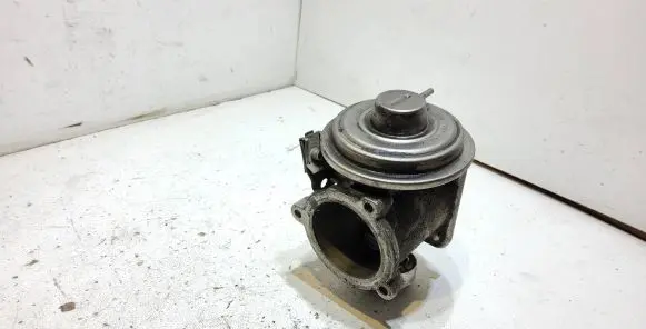 BMW 5 E60 E61 EGR valve 7791480