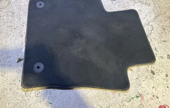 Audi Q3 8U Car floor mat set 8U0863723B 8U0864450B 824386