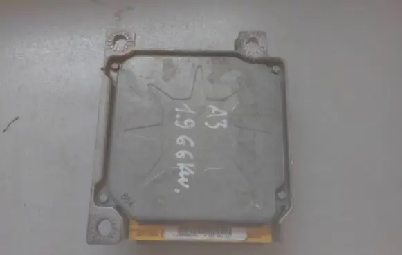Audi A3 S3 8L Airbag control unit/module 8D0959655E