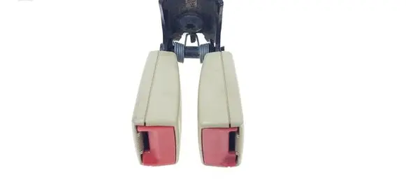 Ford Fusion II Middle seatbelt buckle (rear) 1023126 02302