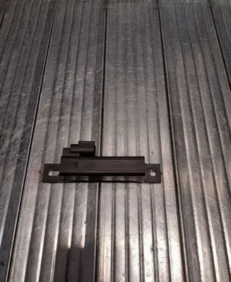 Nissan X-Trail T32 Aerial antenna amplifier 5WK48776