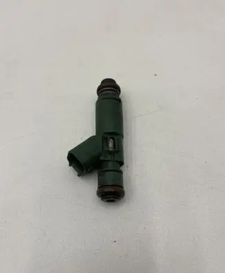 Volvo V70 Fuel injector 9470229