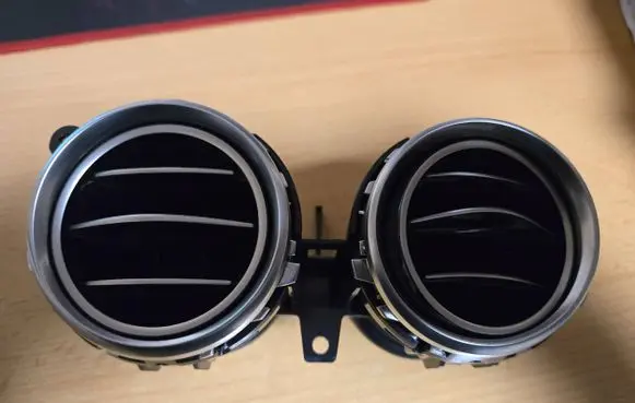 Mercedes-Benz E AMG W213 Dash center air vent grill A2138307700