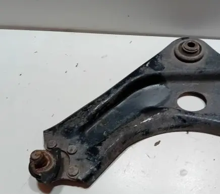 Citroen C3 Aircross Front lower control arm/wishbone