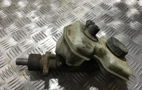 Renault Espace II Master brake cylinder 7700717834