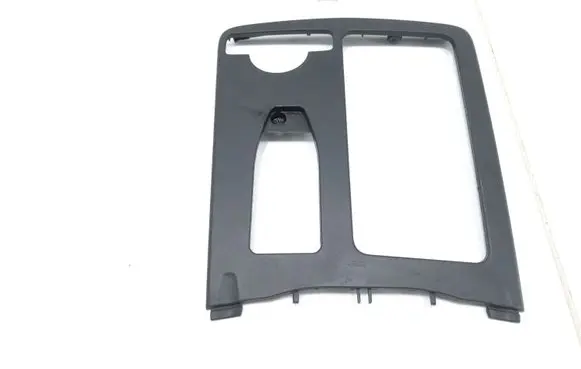 Mercedes-Benz C W204 Center console decorative trim A2046800107