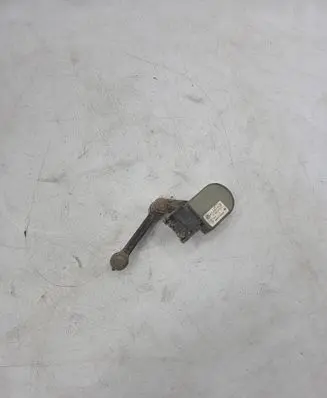 Audi Q7 4L Front height sensor lever 7L0616571E 15160100592