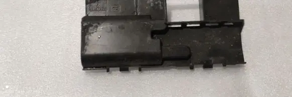 Mercedes-Benz S W222 Other engine bay part P00105512
