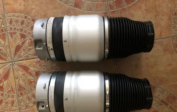 Porsche Cayenne (9PA) Air suspension bag 