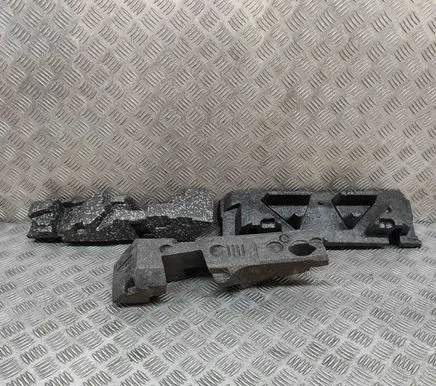 Front bumper foam support bar