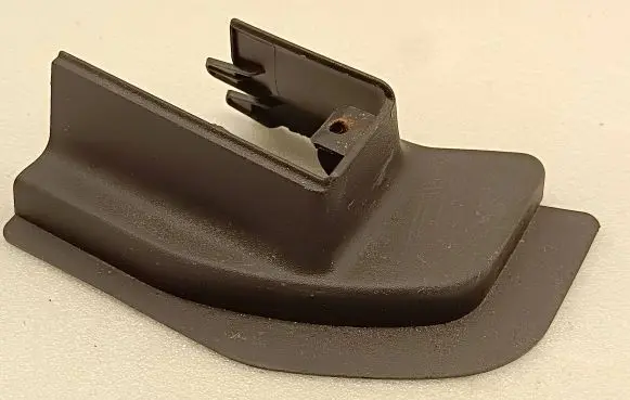 Chrysler Pacifica Front passenger seat rail trim 5RT24TRMAB MT19902 66592