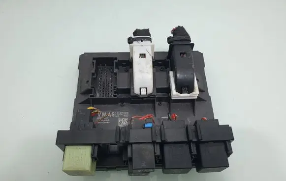 Volkswagen PASSAT B7 Comfort/convenience module 3AA937087B