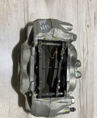 Toyota Hilux VIII Front brake caliper