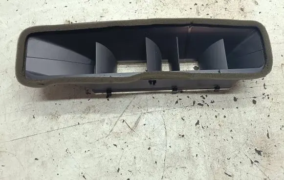Cabin air duct channel