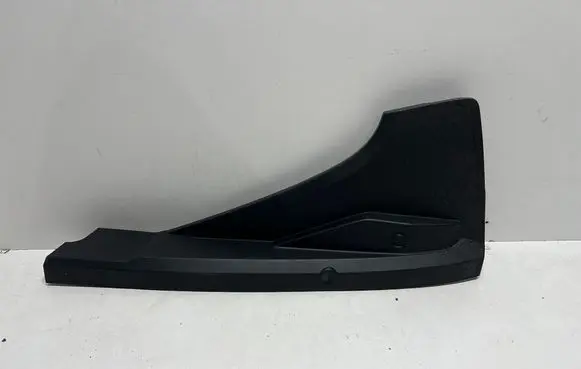 Audi Q8 Under headlight/headlamp trim 4M8805286A