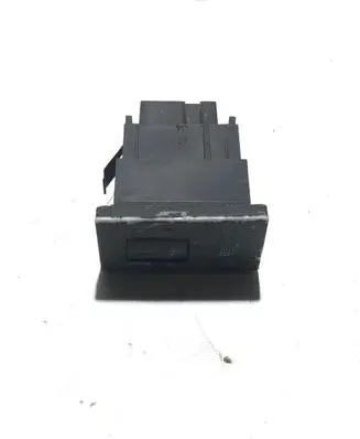 Volkswagen Touareg I Seat heating switch 7L6963563A 7L6963569B 7L6963563
